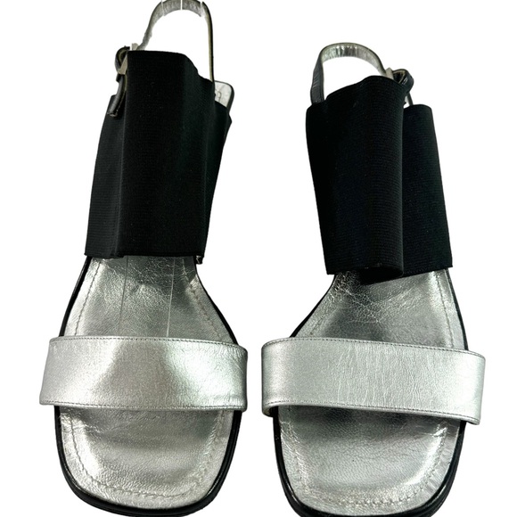 1999 CHANEL Silver Metallic Leather Black Spandex Slingback Sandals 36-6US - Picture 1 of 11
